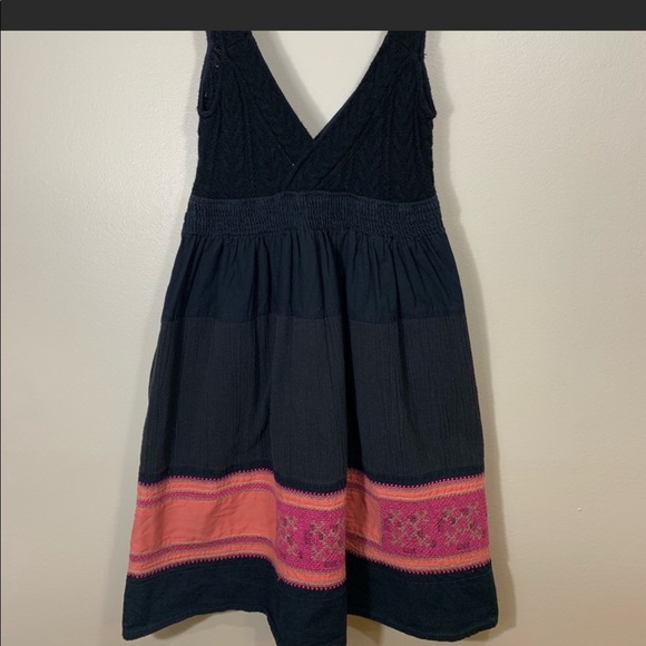 Free People sundress Sz12 Black and pink, crochet - Picture 6 of 8